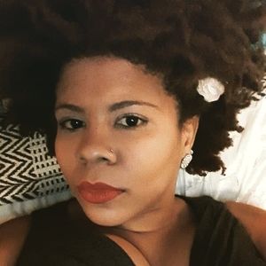 Meet your Posher, Myraida